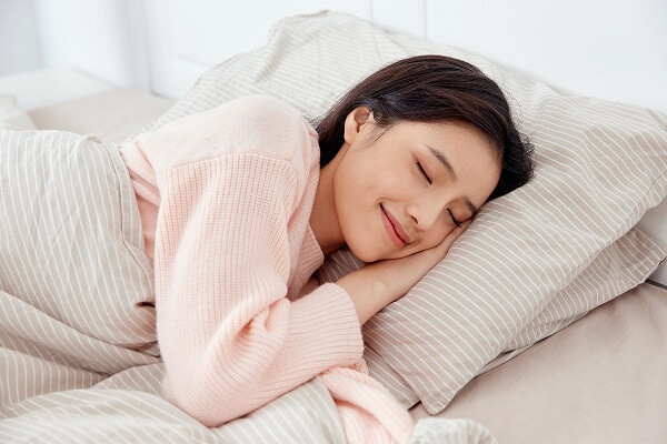 Những điểm bấm huyệt tại nhà giúp ngủ ngon hơn