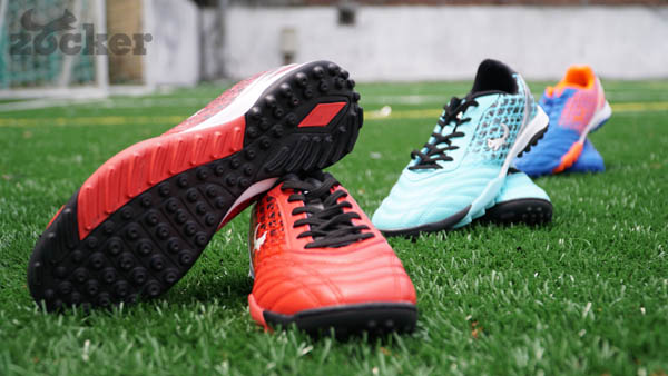 Cách chọn giày bóng đá phù hợp với sân nhân tạo